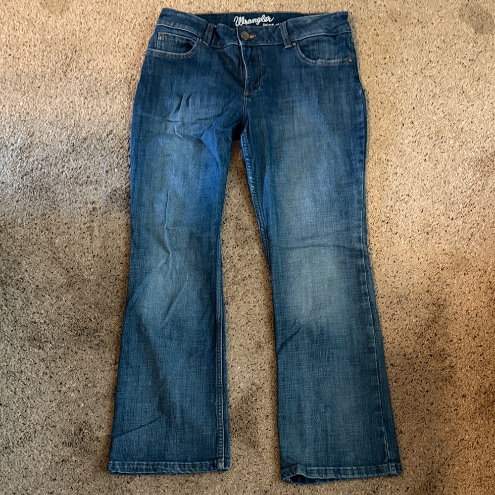 Wrangler Women's Classic Blue Boot Cut Jeans